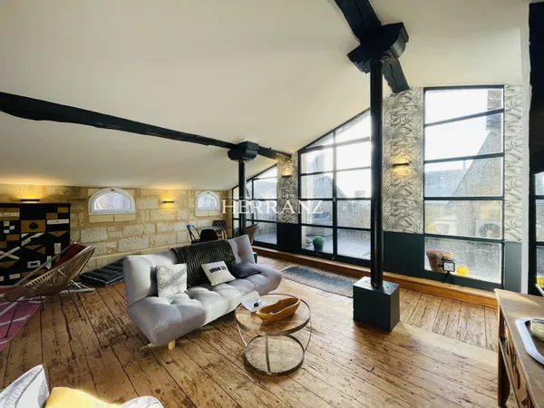 Loft de 70m2 en bastide avec terrasse de 25m2 vue sur Dordog