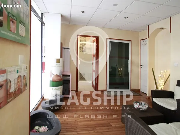 Boutique 94 m² CACHAN