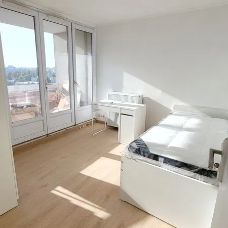 Jolie chambre colocation metro créteil université