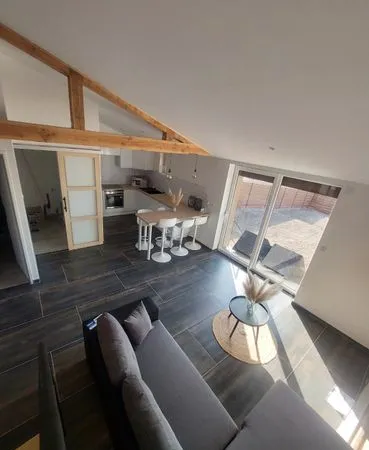 Maison 3 chambres sury le comtal