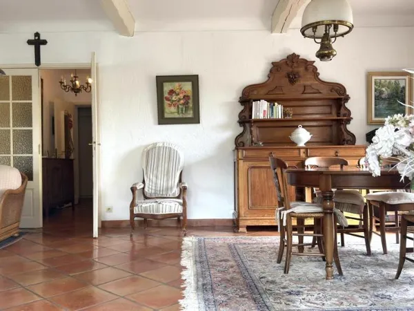 Appartement 3 pièces 114 m²