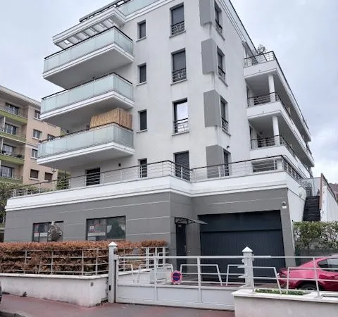 Studio 29m2 la Varenne 4 étage/5