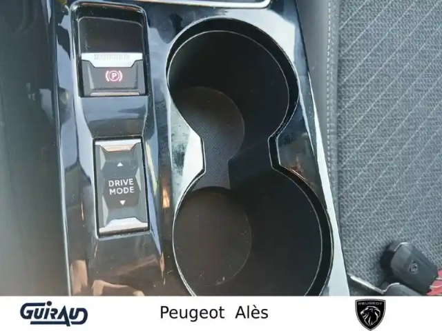 Peugeot 208 puretech 100 s&amp;s bvm6 — photo 16