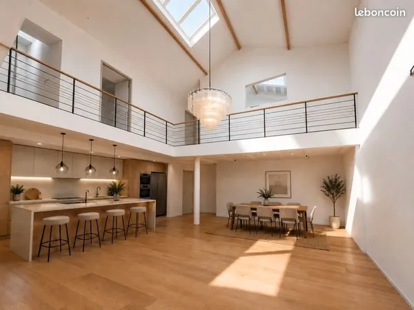 Maison de ville 6 pièces 200 m²