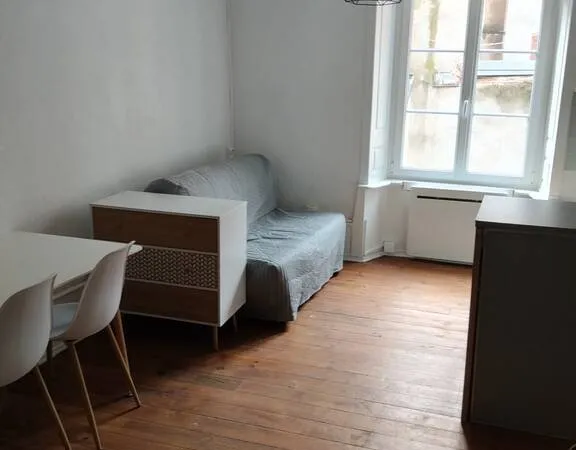 Studio 1 pièce 20 m²