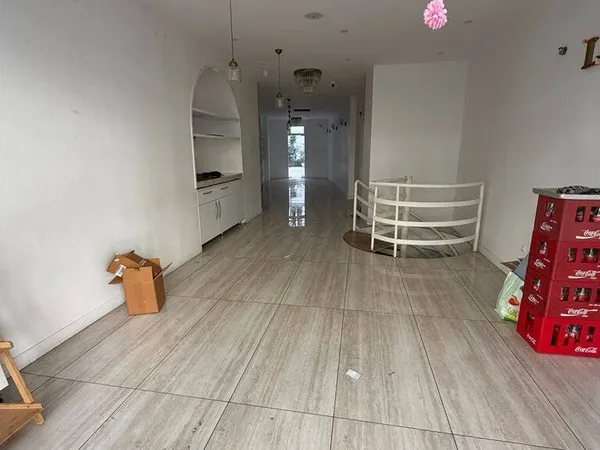 Boutique 105 m²