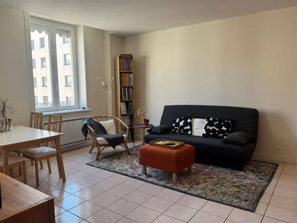 Appartement 2 pièces 62 m²