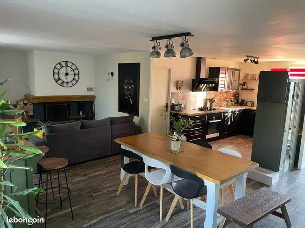 Maison 4 pièces de 97m2 dont 19m2 de garage