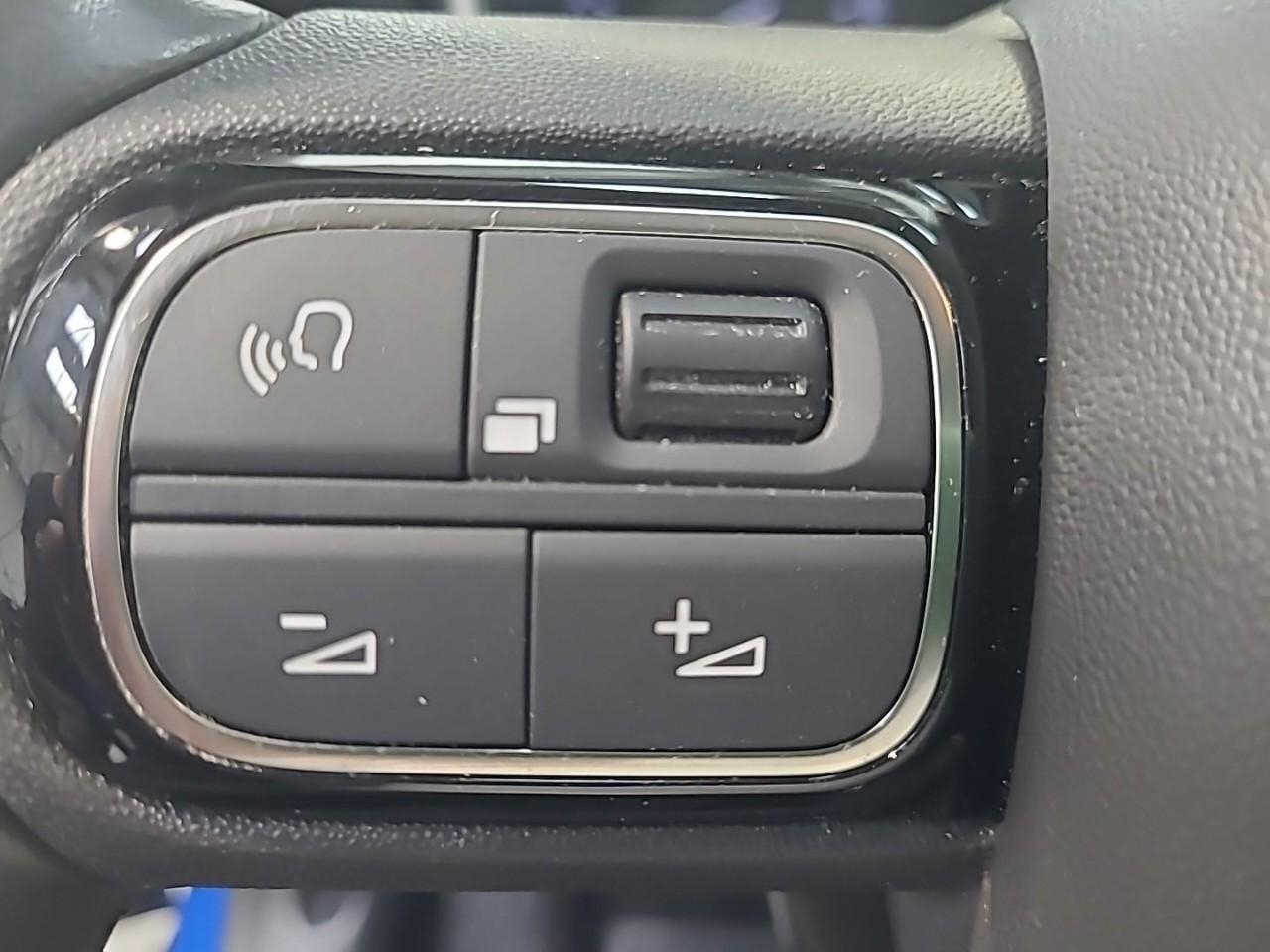 Citroën C3 Aircross puretech 110 s&s bvm6 shine — photo 23