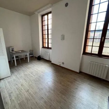 Studio 1 pièce 24 m²