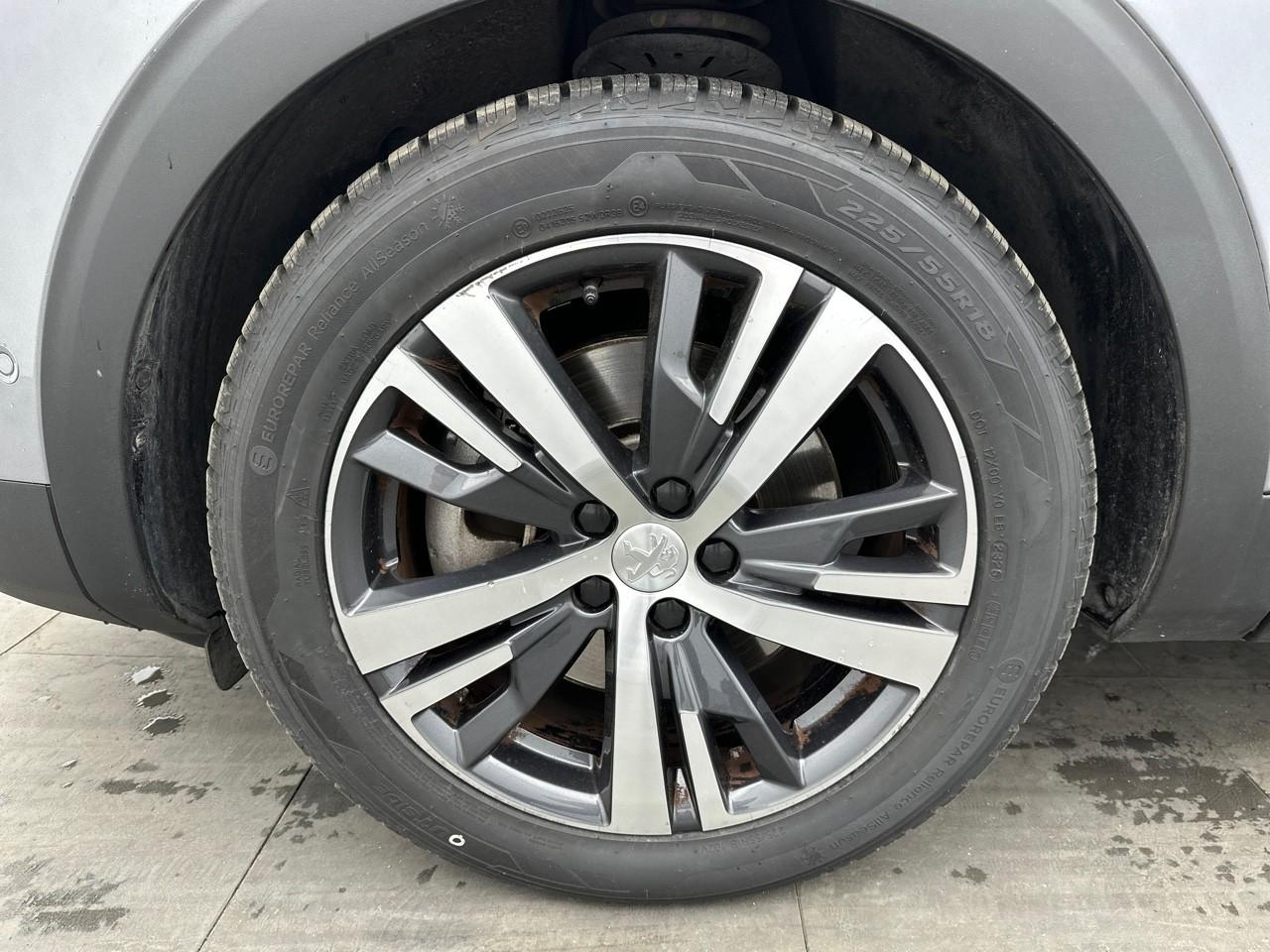 Peugeot 3008 hybrid 225 e-eat8 allure pack — photo 14