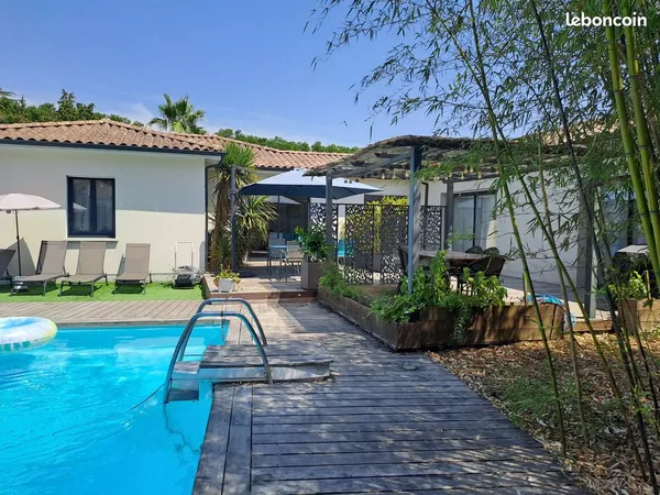 Maison 8 pièces 218 m²