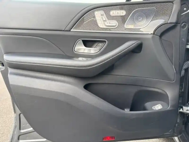 Mercedes Gle mercedes-amg  63 s 4matic+ — photo 19