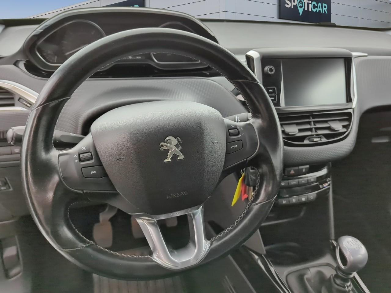 Peugeot 2008 bluehdi 100ch bvm6 allure — photo 14