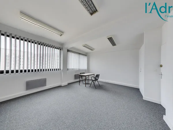 Bureaux Noisy Le Grand 200.38 m2