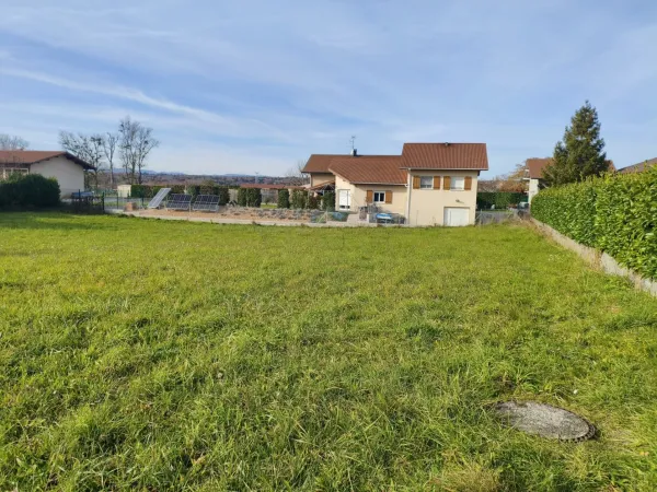Terrain 2000 m²