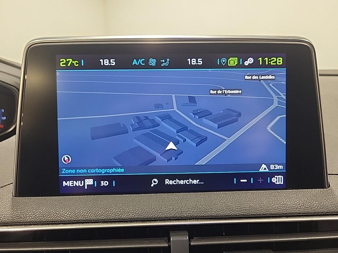 Peugeot 3008 hybrid4 300 e-eat8 gt — photo 11