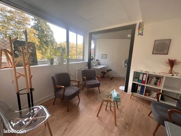 Bureaux 18 m² QUIMPER