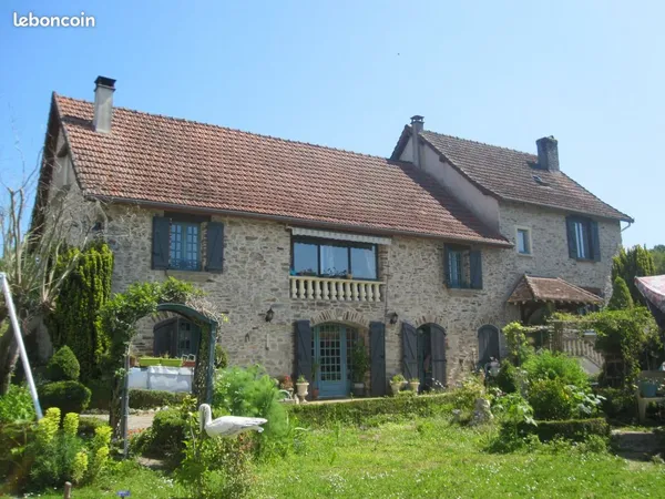 Propriété 11 pièces 262 m²