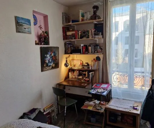 Studio 1 pièce 14 m²