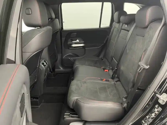 Mercedes Glb 200 d 8g-dct — photo 16