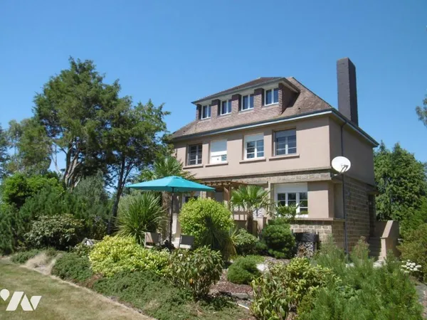 Maison 7 pièces 147 m²