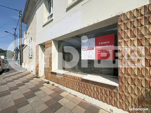 Local commercial 61 m²