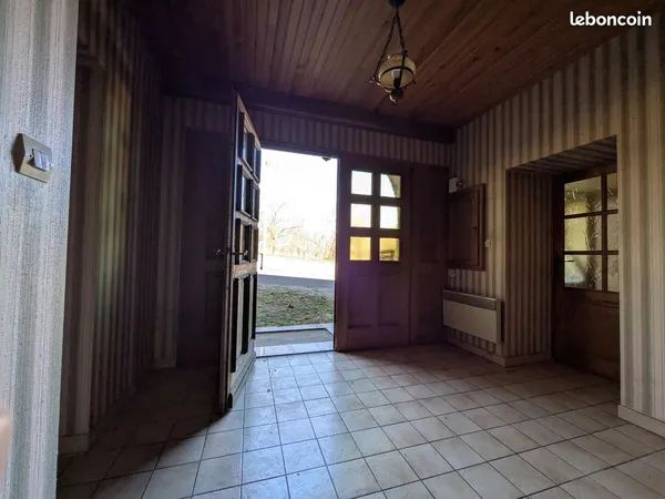 Propriété 5 pièces 155 m²