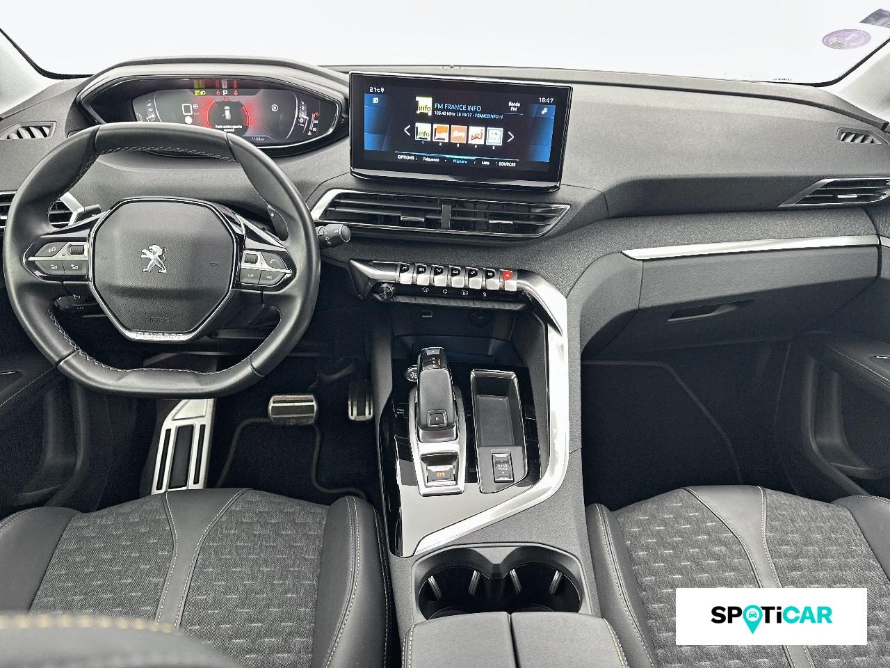 Peugeot 3008 1.2 puretech 130ch s&s roadtrip eat8 — photo 8
