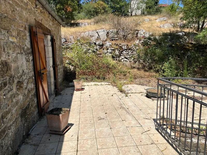 Photo 6
