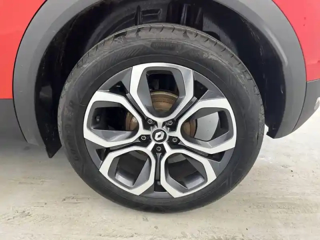 Renault Captur tce 140 edc - 21 — photo 29