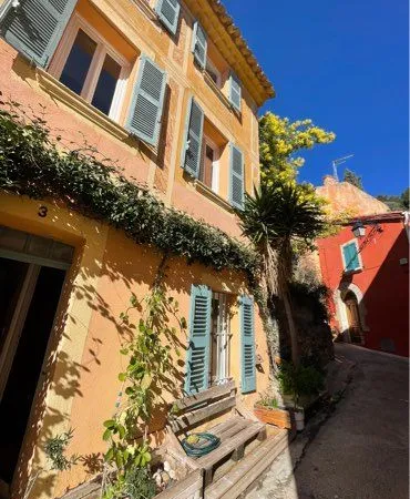 Maison de village vieux Hyères