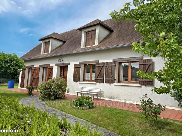 Pavillon 7 pièces 178 m²