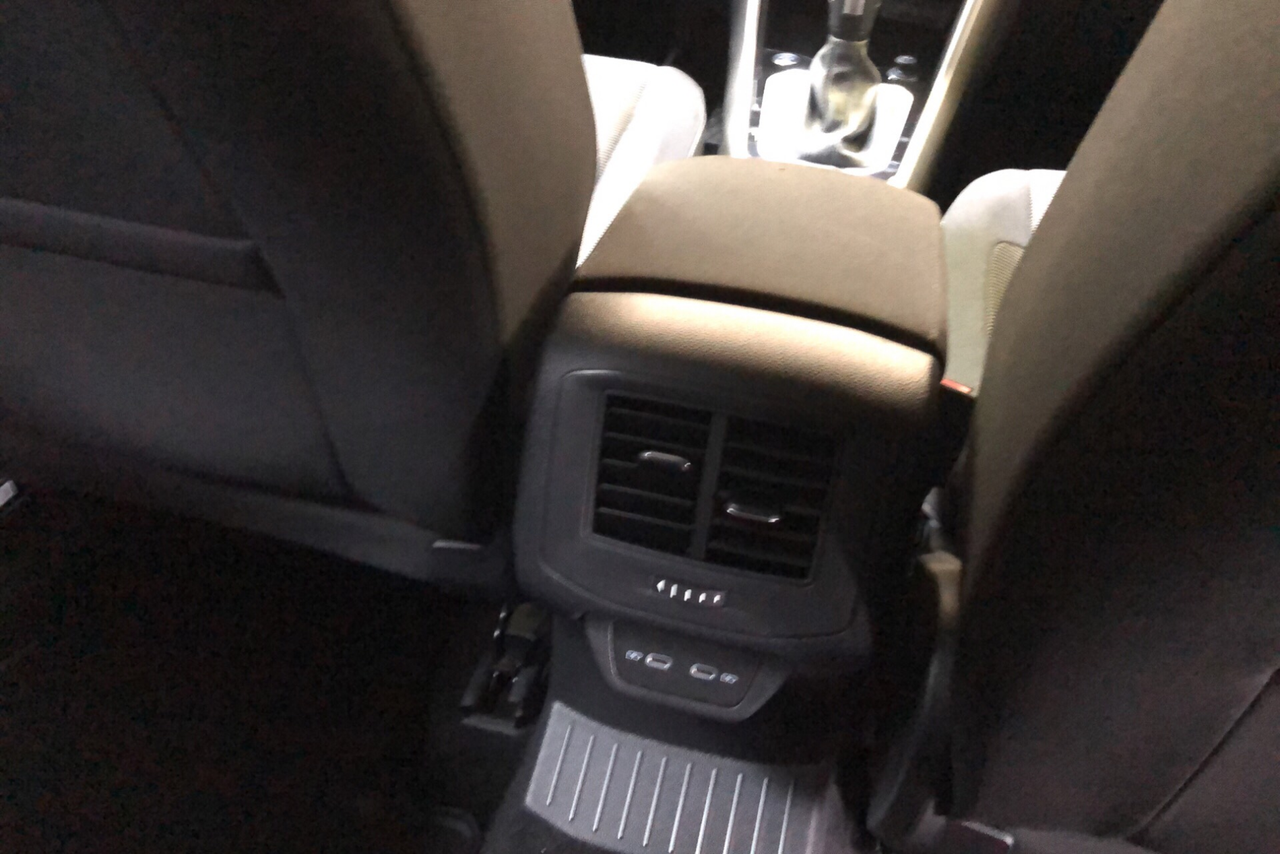 Volkswagen T-Roc 1.5 TSI EVO 150 Start/Stop DSG7 — photo 14