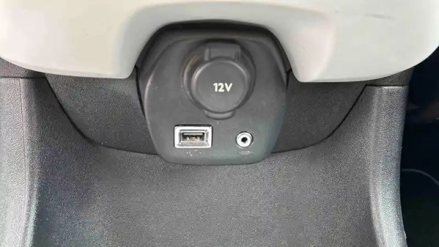Citroën C1 puretech 82 — photo 12