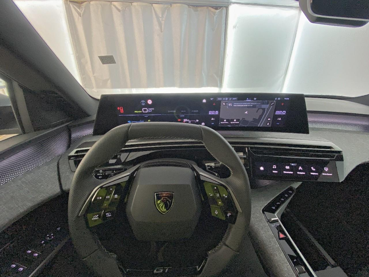 Peugeot 3008 plug-in hybrid 195 e-dcs7 gt — photo 12