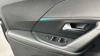 Peugeot 2008 1.2 PureTech 130ch S&S Allure Pack — photo 19