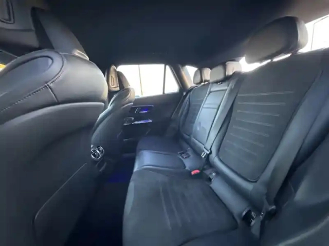Mercedes Glc 220 d 4matic amg line — photo 17