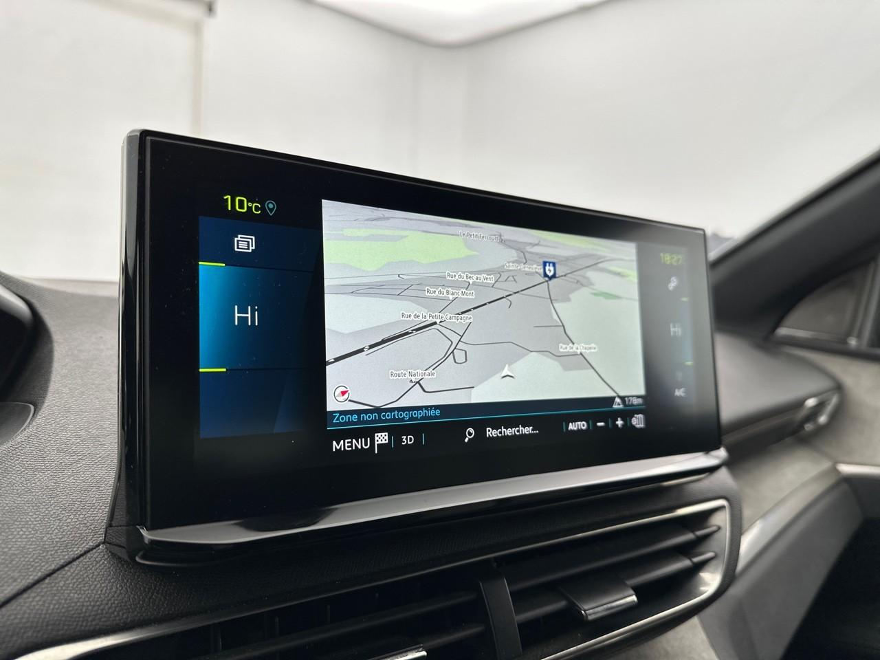 Peugeot 3008 hybrid 225 e-eat8 gt pack — photo 11
