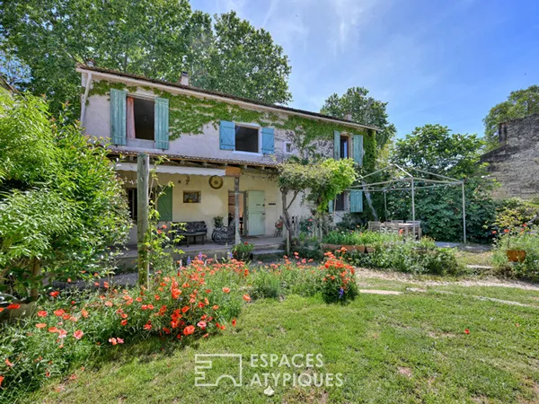 Maison de charme et grange à réhabiliter en Petite Camargue
