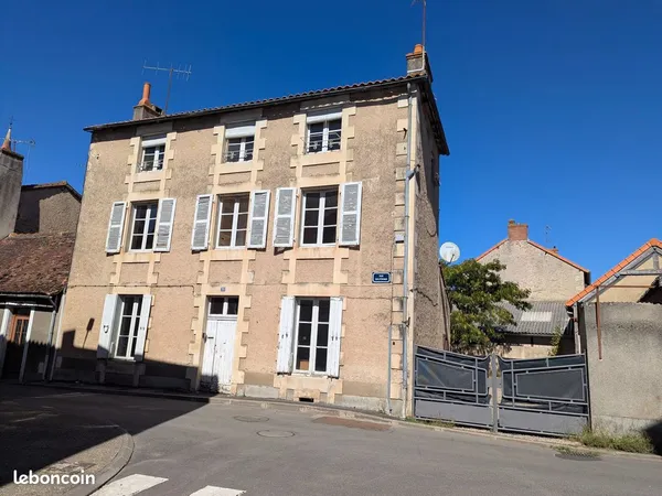 Maison de ville 7 pièces 133 m²