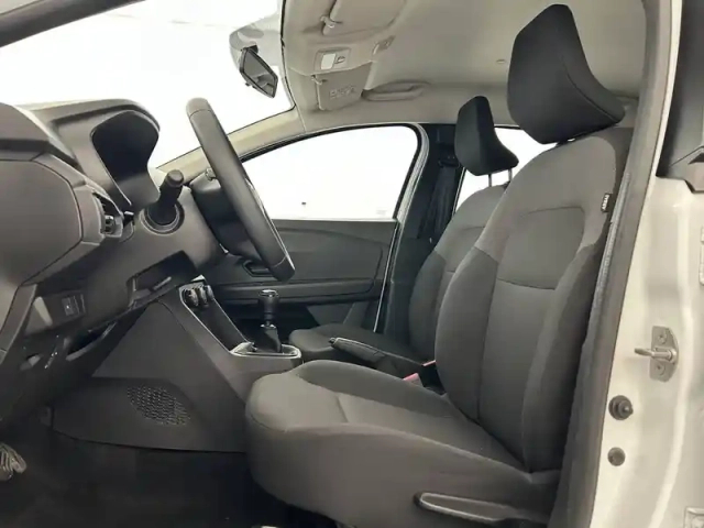 Dacia Sandero eco-g 100 — photo 11