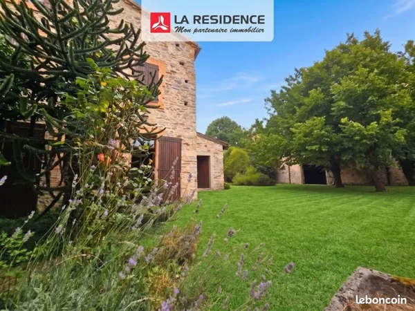 Maison 2 pièces 170 m²