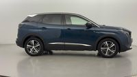 Peugeot 3008 HYBRID 225ch Allure Pack e-EAT8 — photo 4