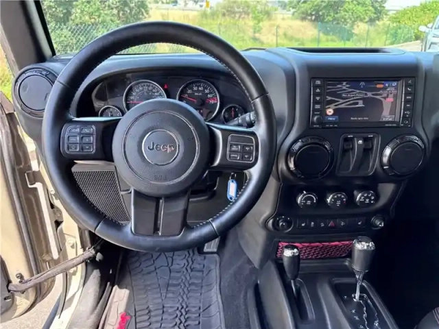 Jeep Wrangler v6 3.6 pentastar 284 - 4x4 rock trac bva — photo 15
