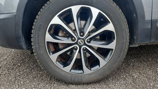 Nissan Qashqai 1.6 dCi 130 - N-Connecta – 2013 – 84139 km – Diesel – Boîte Manuelle — photo 32