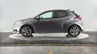 Toyota Yaris 116h Design 5p — photo 7