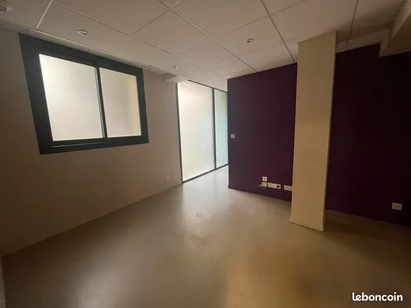 Bureau 23 m²