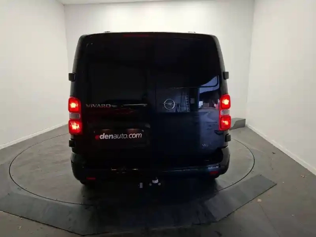 Opel Vivaro fgn taille m bluehdi 180 s&amp;s eat8 — photo 40