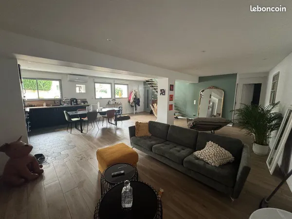 Collocation maison 5 pièces .15 min de La Rochelle